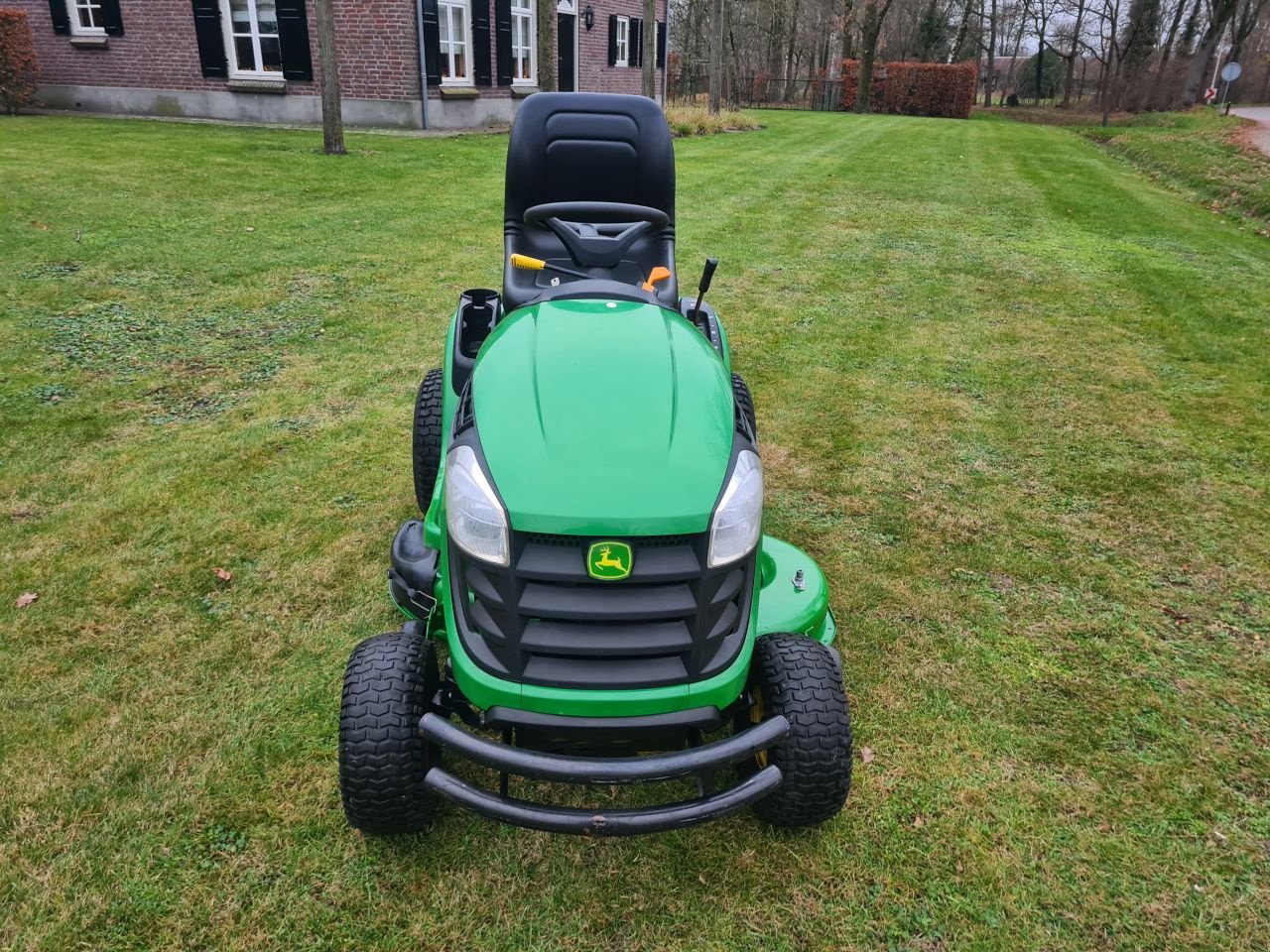 Sitzrasenmäher typu John Deere x125, Gebrauchtmaschine v Lierop (Obrázek 8)