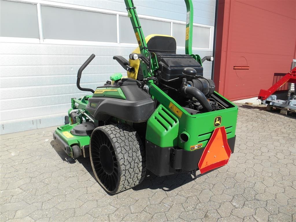 Sitzrasenmäher des Typs John Deere Z 994R Diesel, Gebrauchtmaschine in Mern (Bild 4)