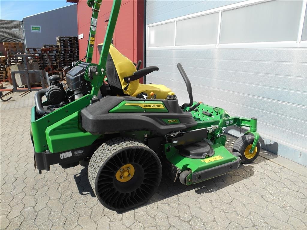 Sitzrasenmäher des Typs John Deere Z 994R Diesel, Gebrauchtmaschine in Mern (Bild 6)