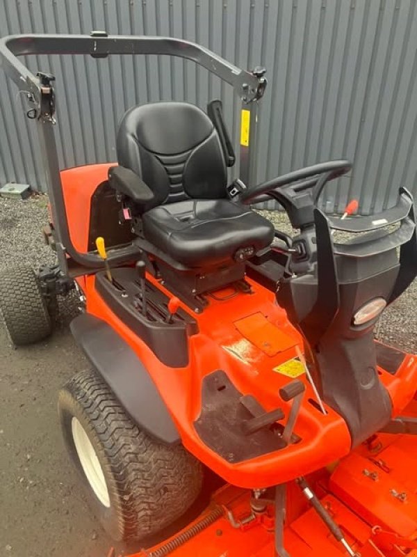 Sitzrasenmäher van het type Kubota F3090, Gebrauchtmaschine in Glamsbjerg (Foto 8)