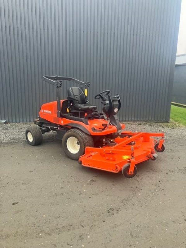 Sitzrasenmäher van het type Kubota F3090, Gebrauchtmaschine in Glamsbjerg (Foto 1)