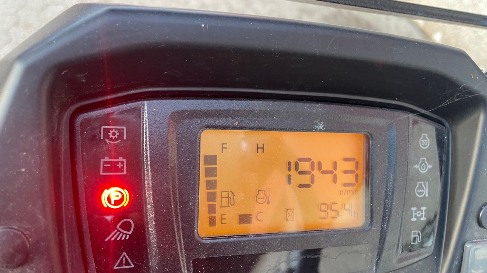 Sitzrasenmäher типа Kubota F3090, Gebrauchtmaschine в Helsinge (Фотография 3)