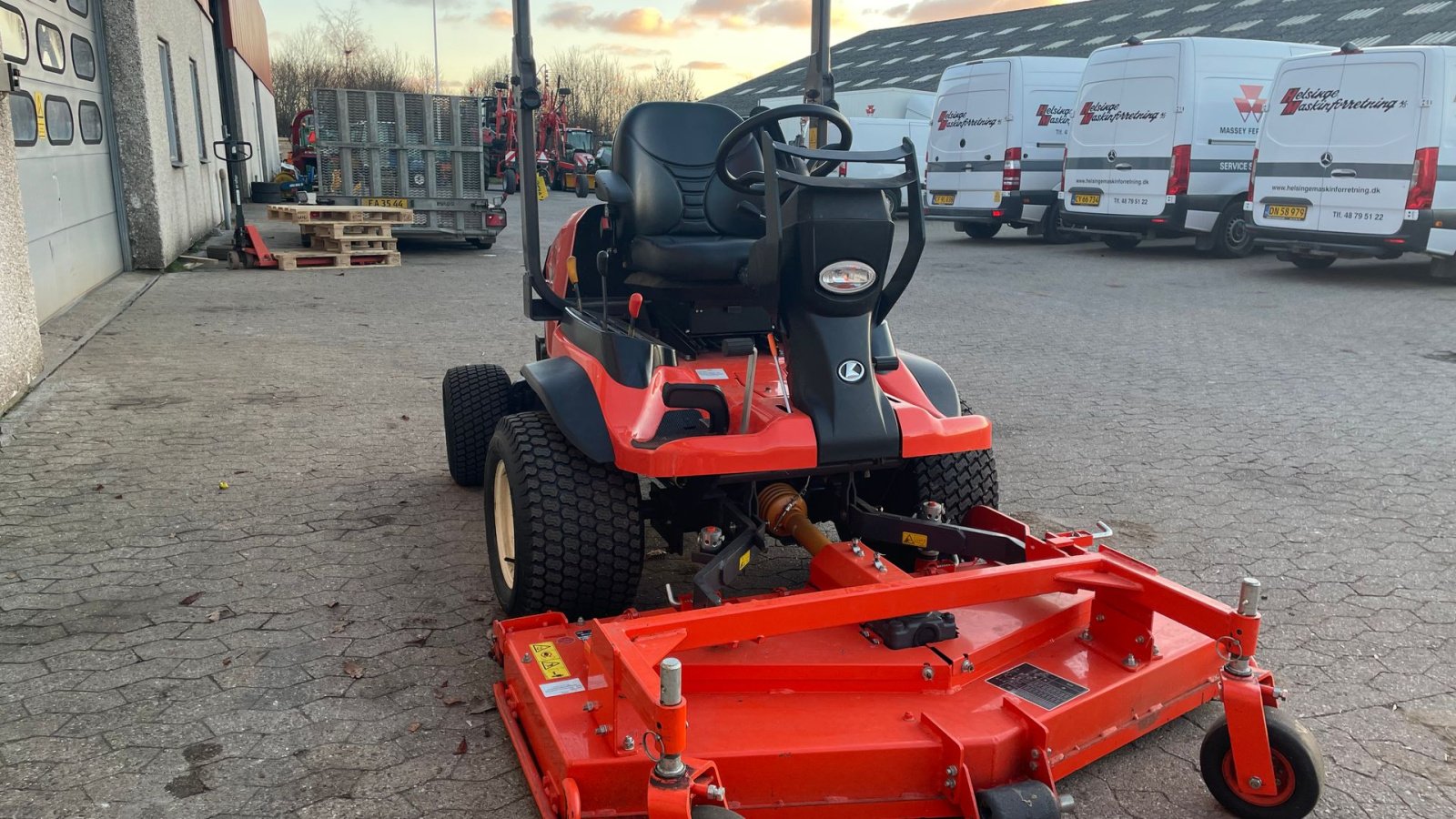 Sitzrasenmäher типа Kubota F3090, Gebrauchtmaschine в Helsinge (Фотография 14)