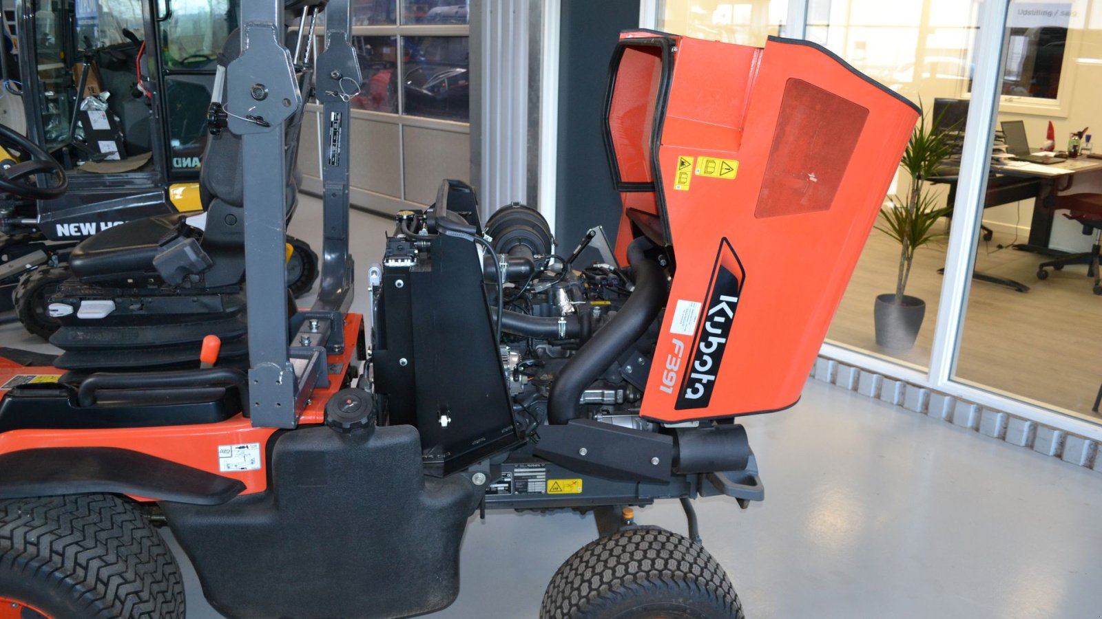 Sitzrasenmäher del tipo Kubota F391, Gebrauchtmaschine In Glamsbjerg (Immagine 13)