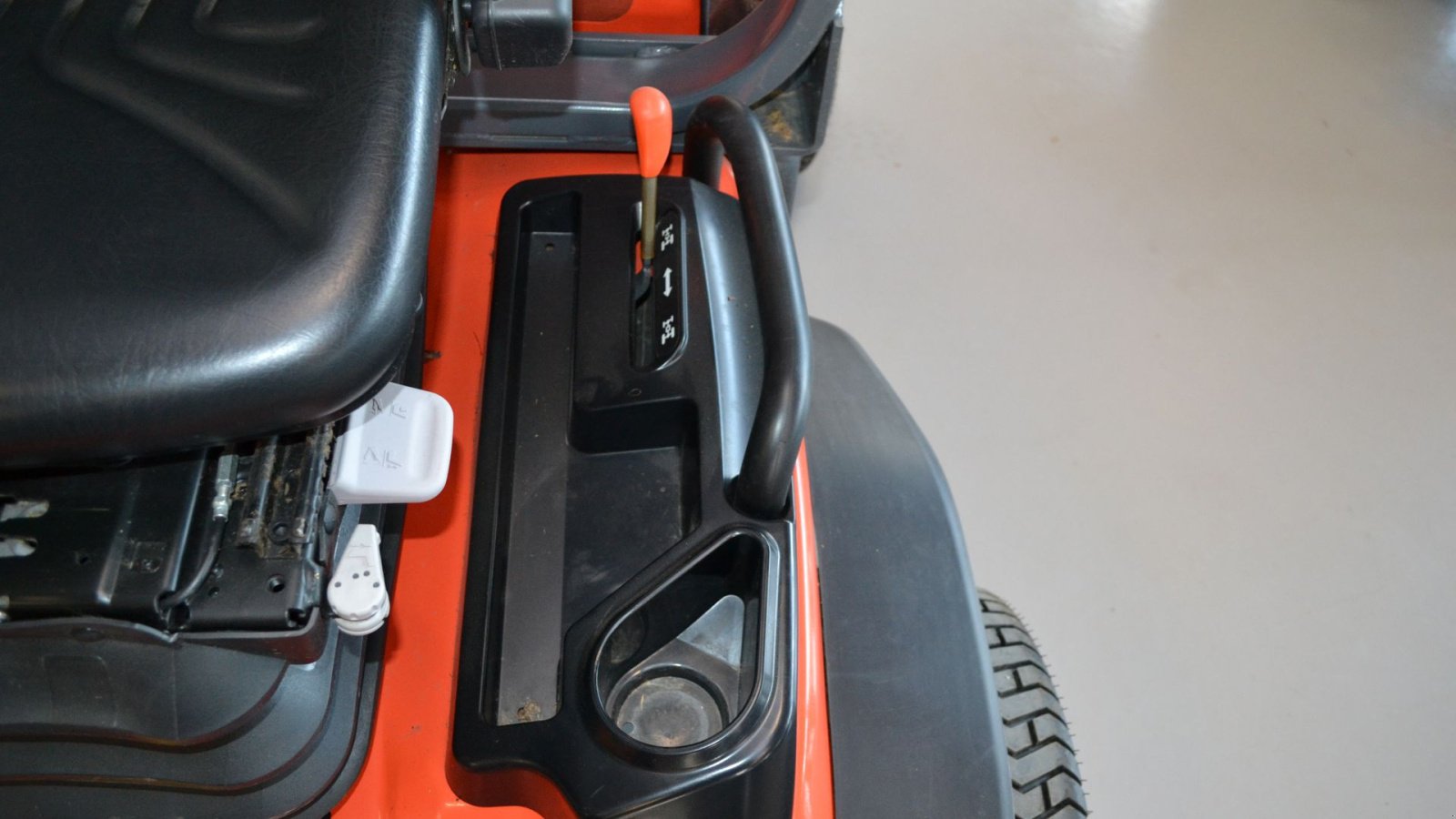 Sitzrasenmäher del tipo Kubota F391, Gebrauchtmaschine In Glamsbjerg (Immagine 9)