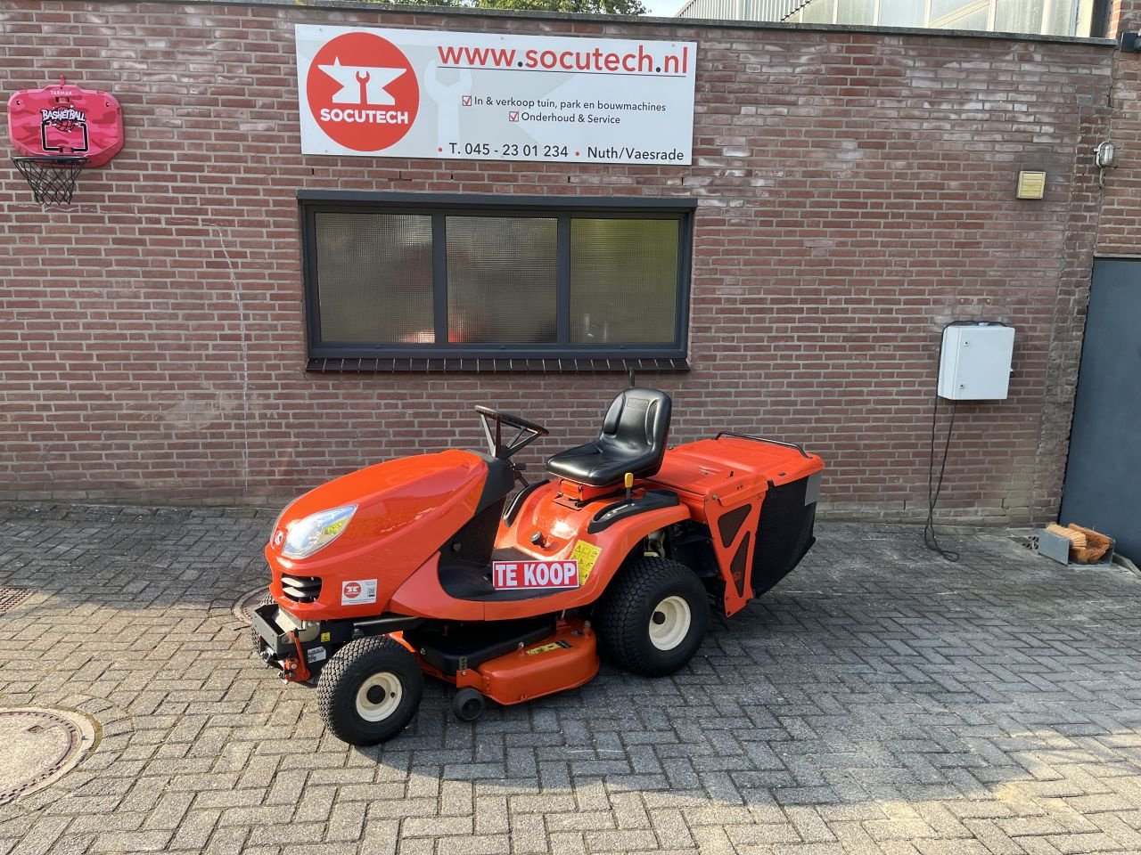 Sitzrasenmäher des Typs Kubota GR1600, Gebrauchtmaschine in Nuth (Bild 1)