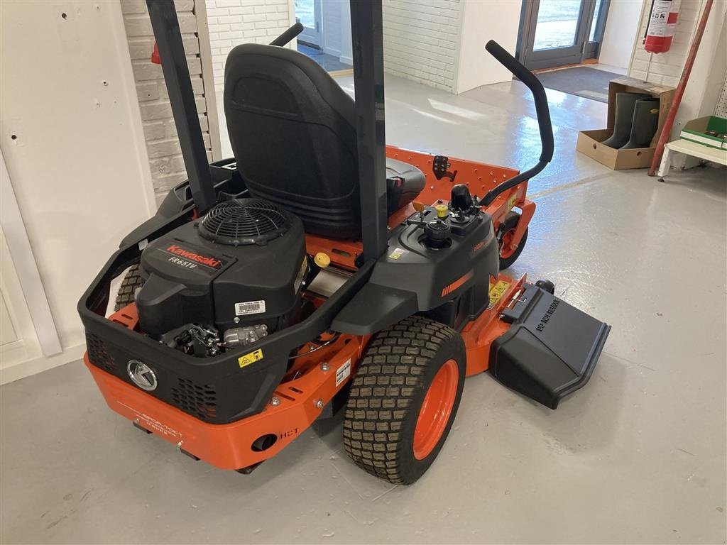 Sitzrasenmäher des Typs Kubota Z122R, Gebrauchtmaschine in Sabro (Bild 3)