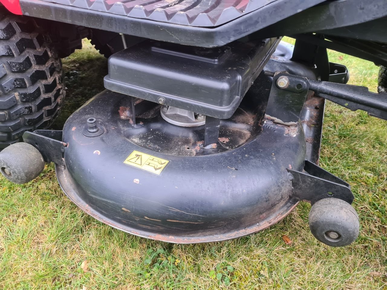 Sitzrasenmäher del tipo Massey Ferguson -, Gebrauchtmaschine en Lierop (Imagen 8)