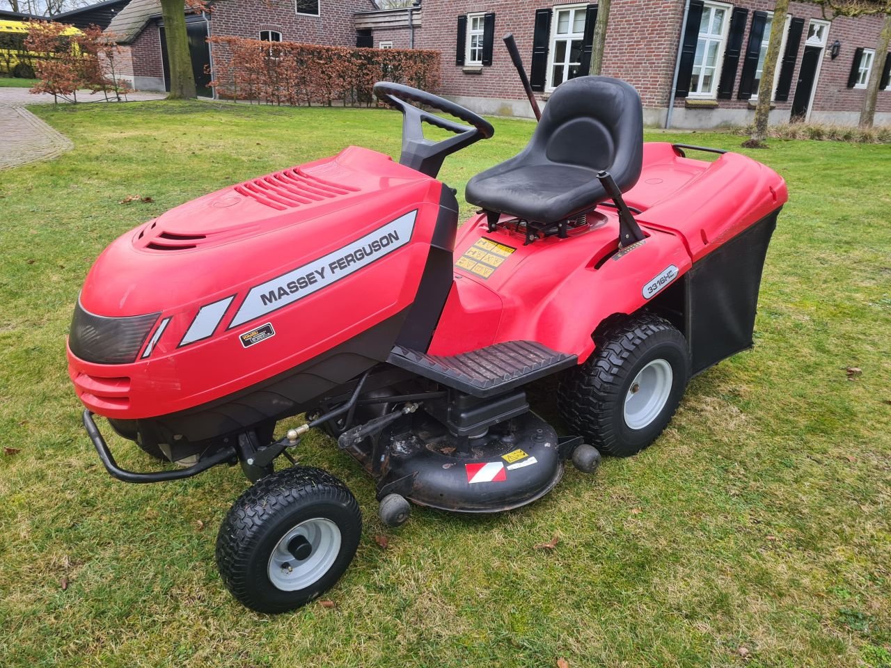 Sitzrasenmäher del tipo Massey Ferguson -, Gebrauchtmaschine en Lierop (Imagen 1)