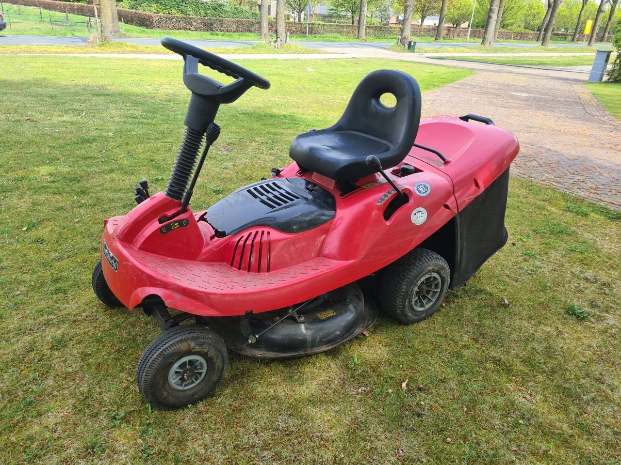 Sitzrasenmäher typu Mountfield -, Gebrauchtmaschine v Lierop (Obrázok 1)