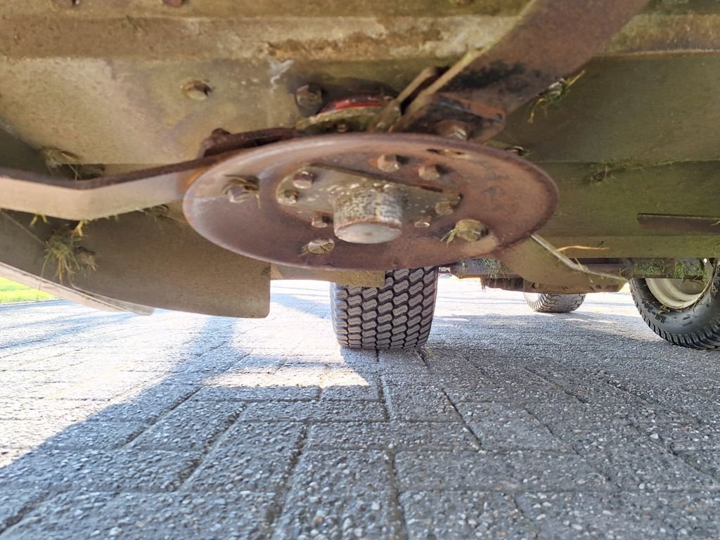 Sitzrasenmäher tip New Holland MC28, Gebrauchtmaschine in Wenum Wiesel (Poză 3)