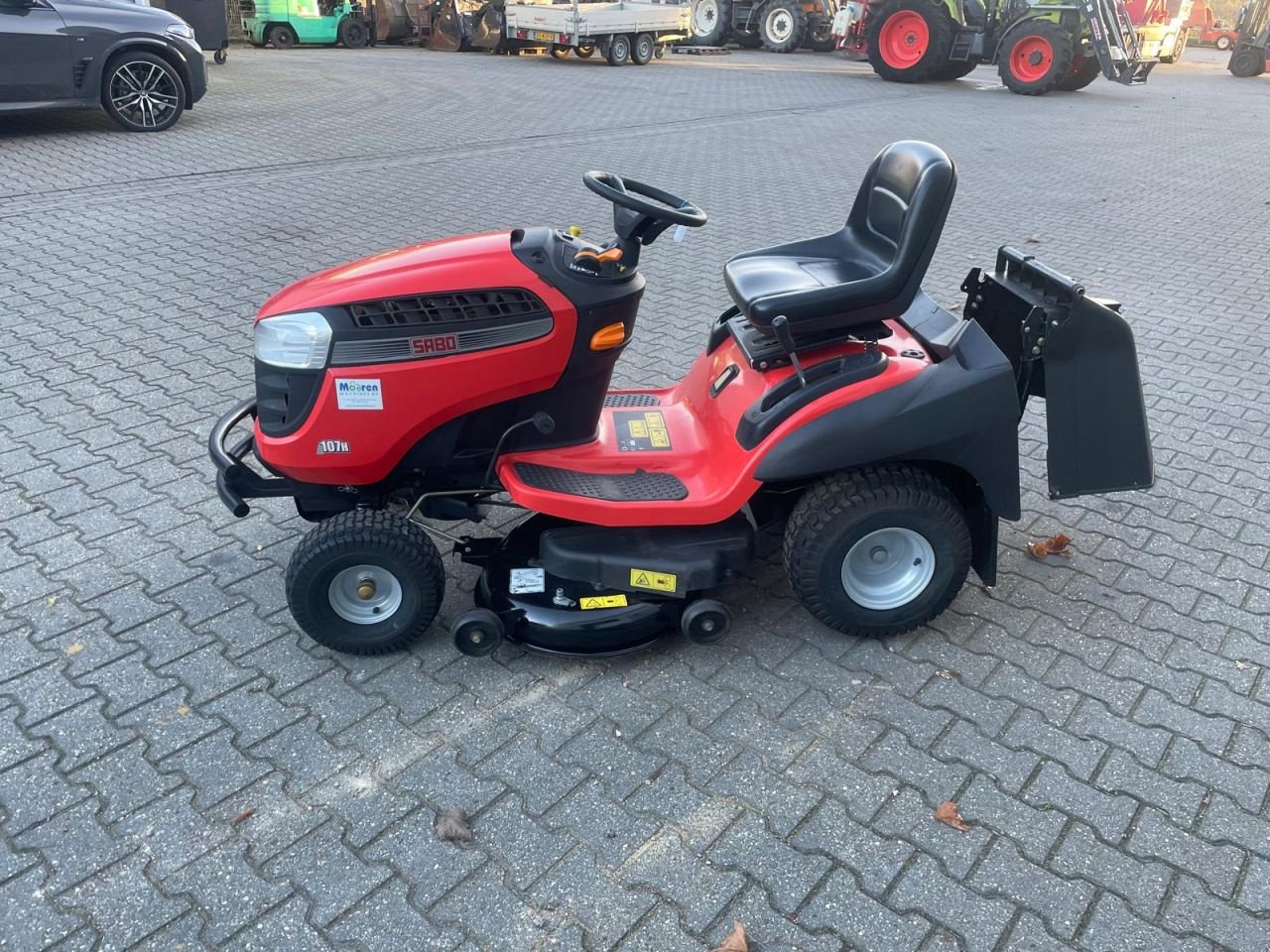 Sitzrasenmäher van het type Sabo 107H zitmaaier, Gebrauchtmaschine in Roermond (Foto 2)