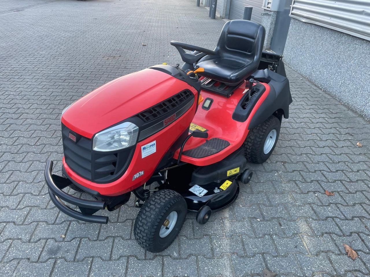 Sitzrasenmäher van het type Sabo 107H zitmaaier, Gebrauchtmaschine in Roermond (Foto 3)