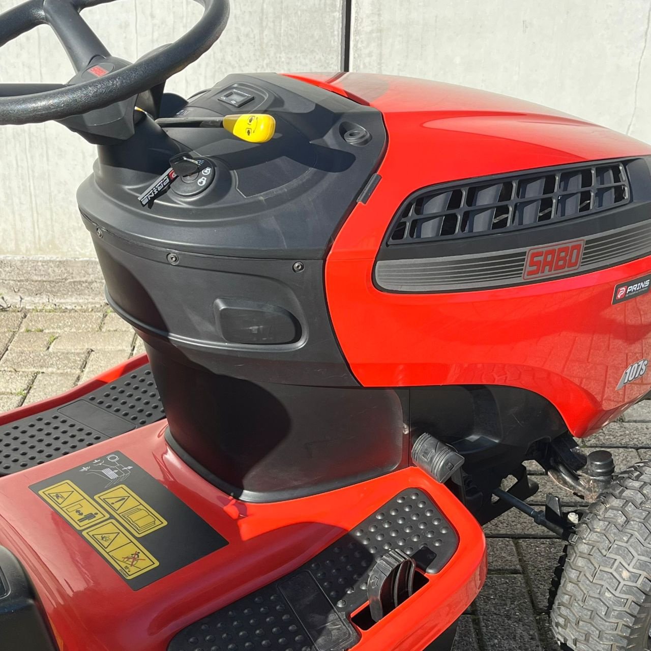 Sitzrasenmäher typu Sabo 107s, Gebrauchtmaschine w IJsselmuiden (Zdjęcie 7)