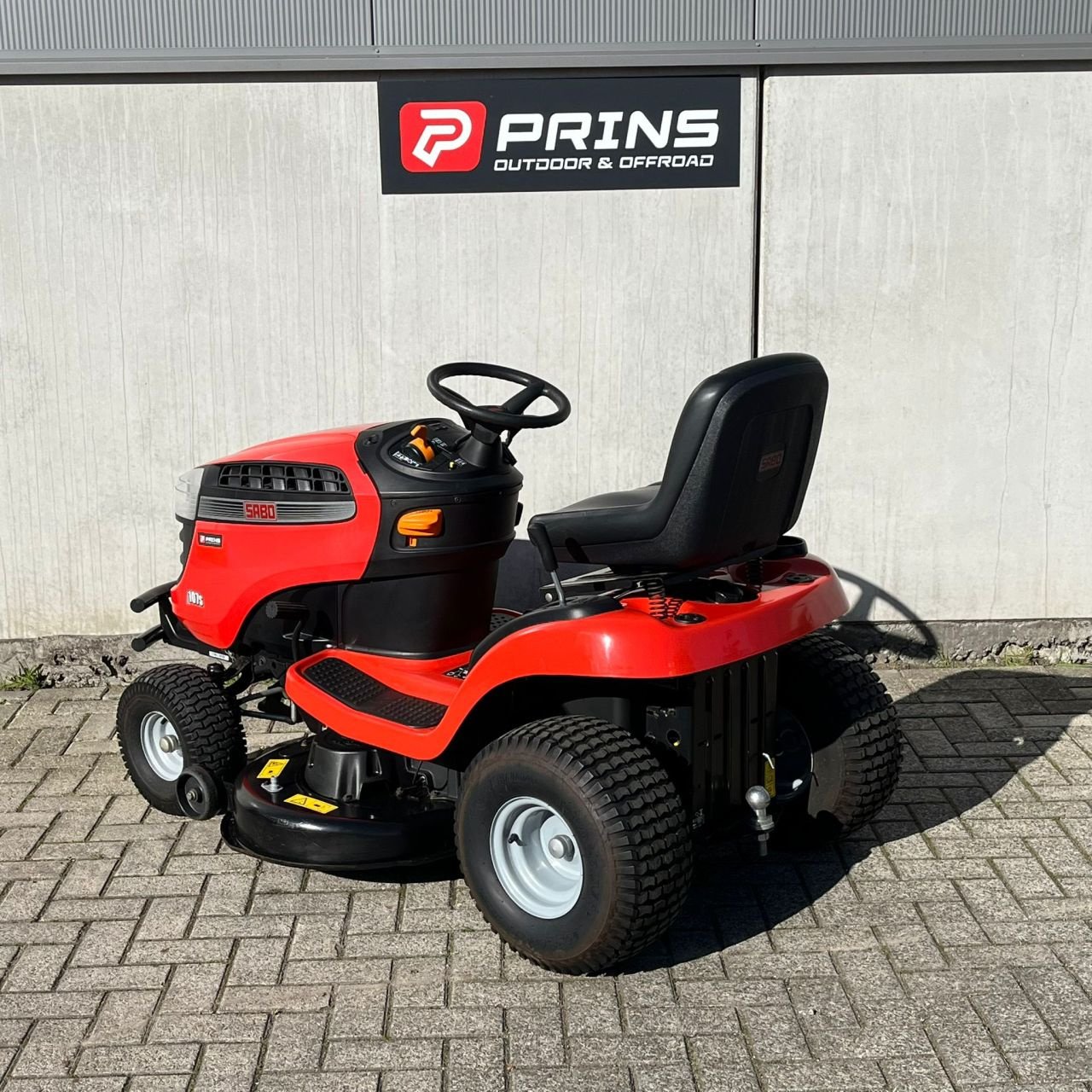 Sitzrasenmäher typu Sabo 107s, Gebrauchtmaschine w IJsselmuiden (Zdjęcie 3)