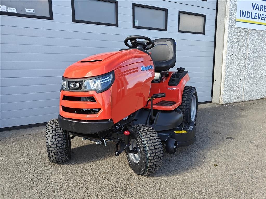 Sitzrasenmäher of the type Simplicity SLT 275 122cm bagudkast, Gebrauchtmaschine in Holstebro (Picture 3)