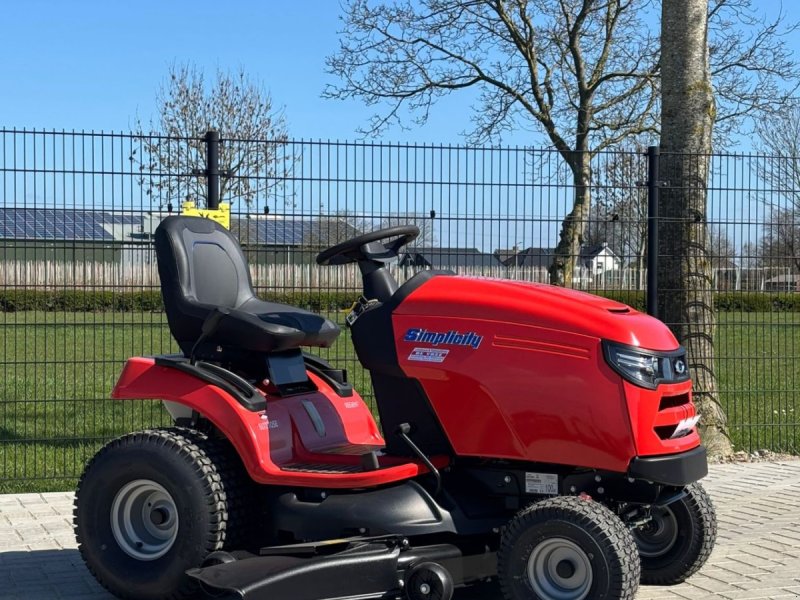 Sitzrasenmäher of the type Simplicity Slt210, Gebrauchtmaschine in Wadenoijen