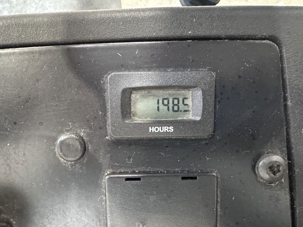 Sitzrasenmäher typu Simplicity SZT350, Gebrauchtmaschine w Cabauw (Zdjęcie 10)