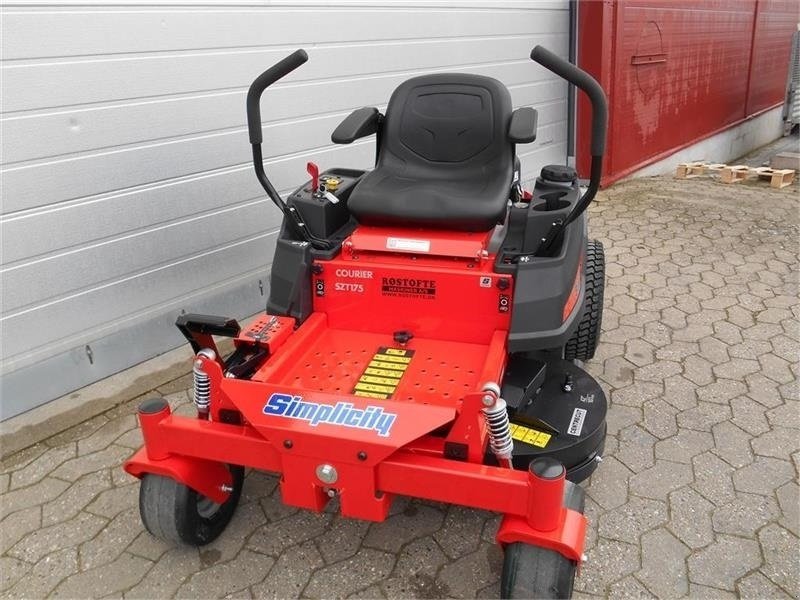Sitzrasenmäher typu Simplicity ZT 175 IS, Gebrauchtmaschine v Mern (Obrázek 3)
