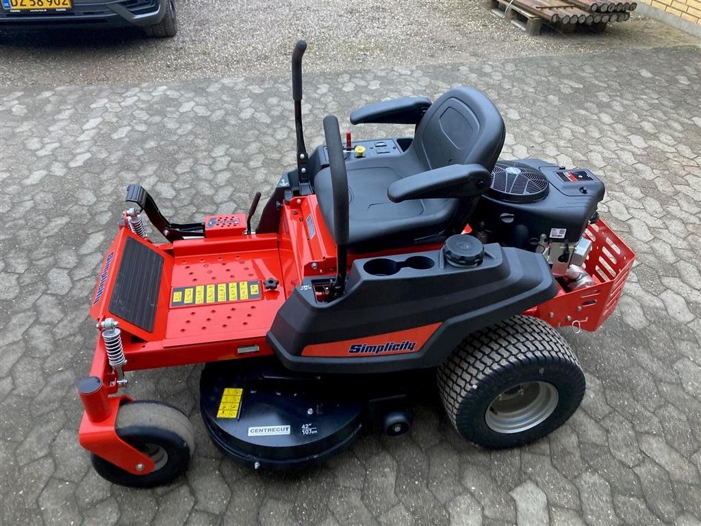 Sitzrasenmäher del tipo Simplicity ZT 175 IS, Gebrauchtmaschine In Tinglev (Immagine 2)