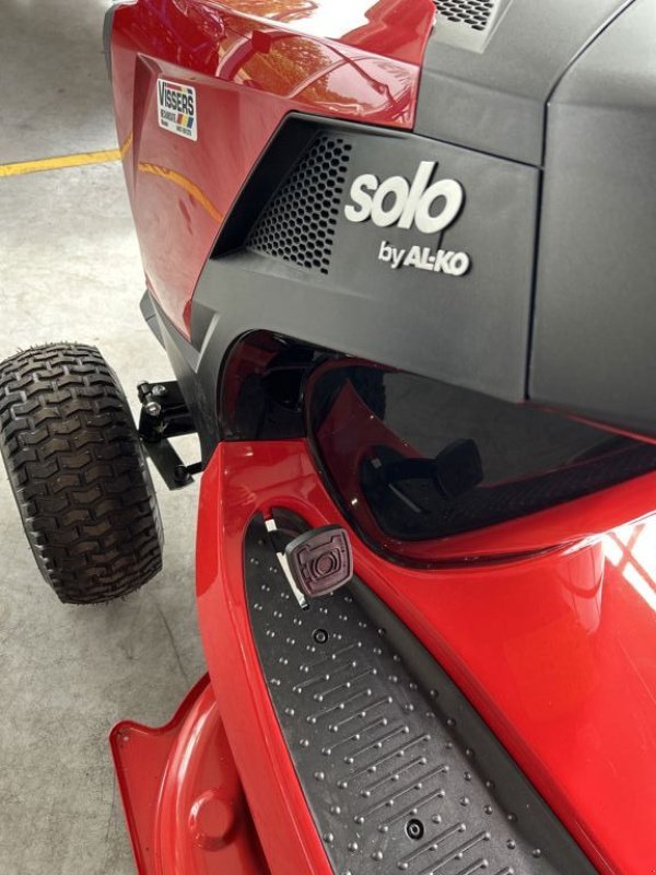Sitzrasenmäher des Typs Solo zitmaaier T13-933HD, Neumaschine in Bladel (Bild 8)