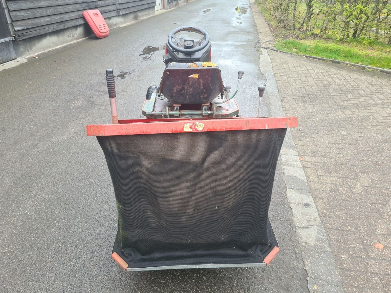 Sitzrasenmäher Türe ait Sonstige -, Gebrauchtmaschine içinde Lierop (resim 4)