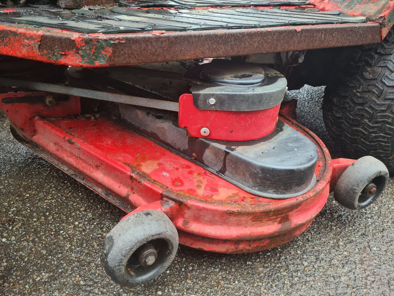 Sitzrasenmäher Türe ait Sonstige -, Gebrauchtmaschine içinde Lierop (resim 7)