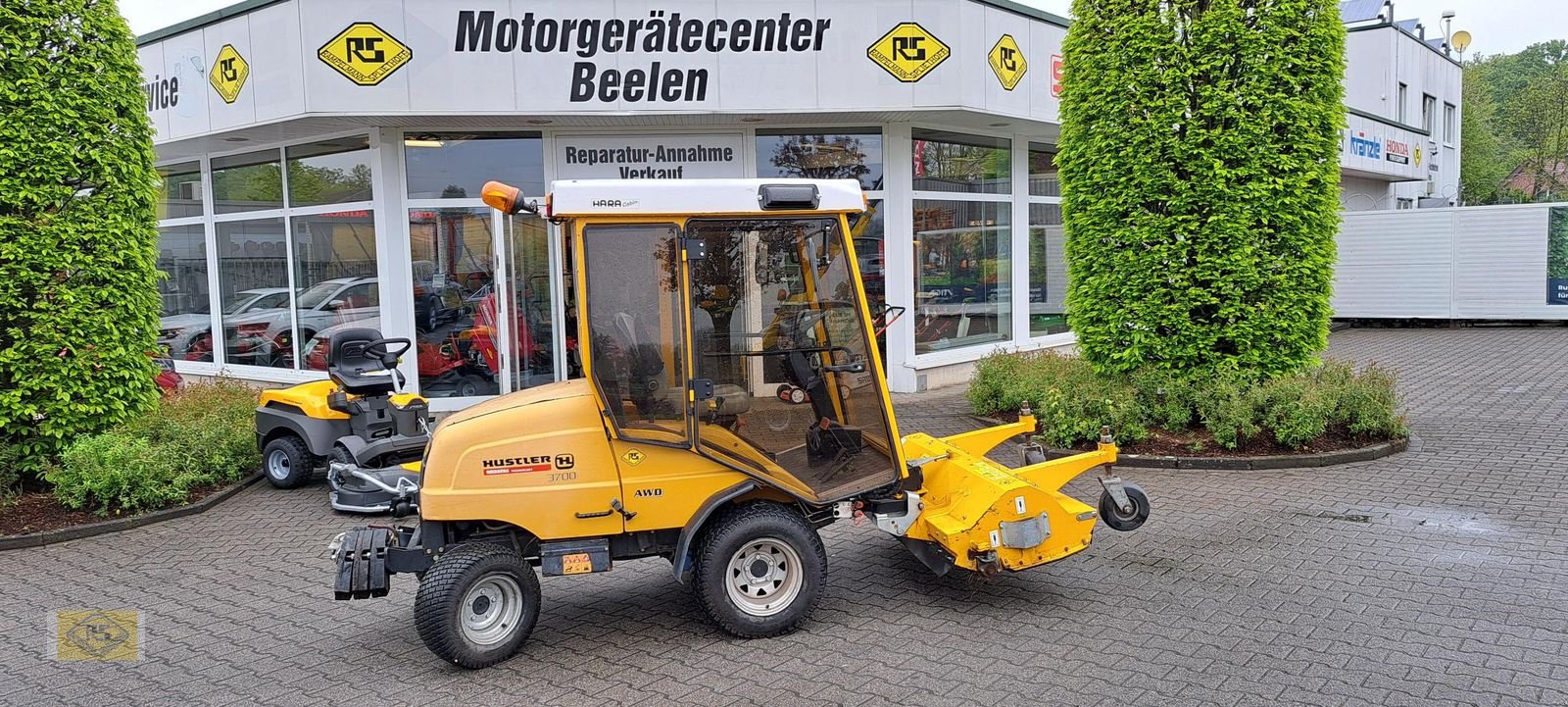 Sitzrasenmäher типа Sonstige 3700, Gebrauchtmaschine в Beelen (Фотография 1)