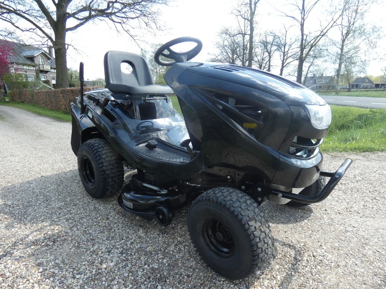 Sitzrasenmäher des Typs Sonstige Alko Powerline AL-KO T15-93.2 HD-A, Neumaschine in Klarenbeek (Bild 2)