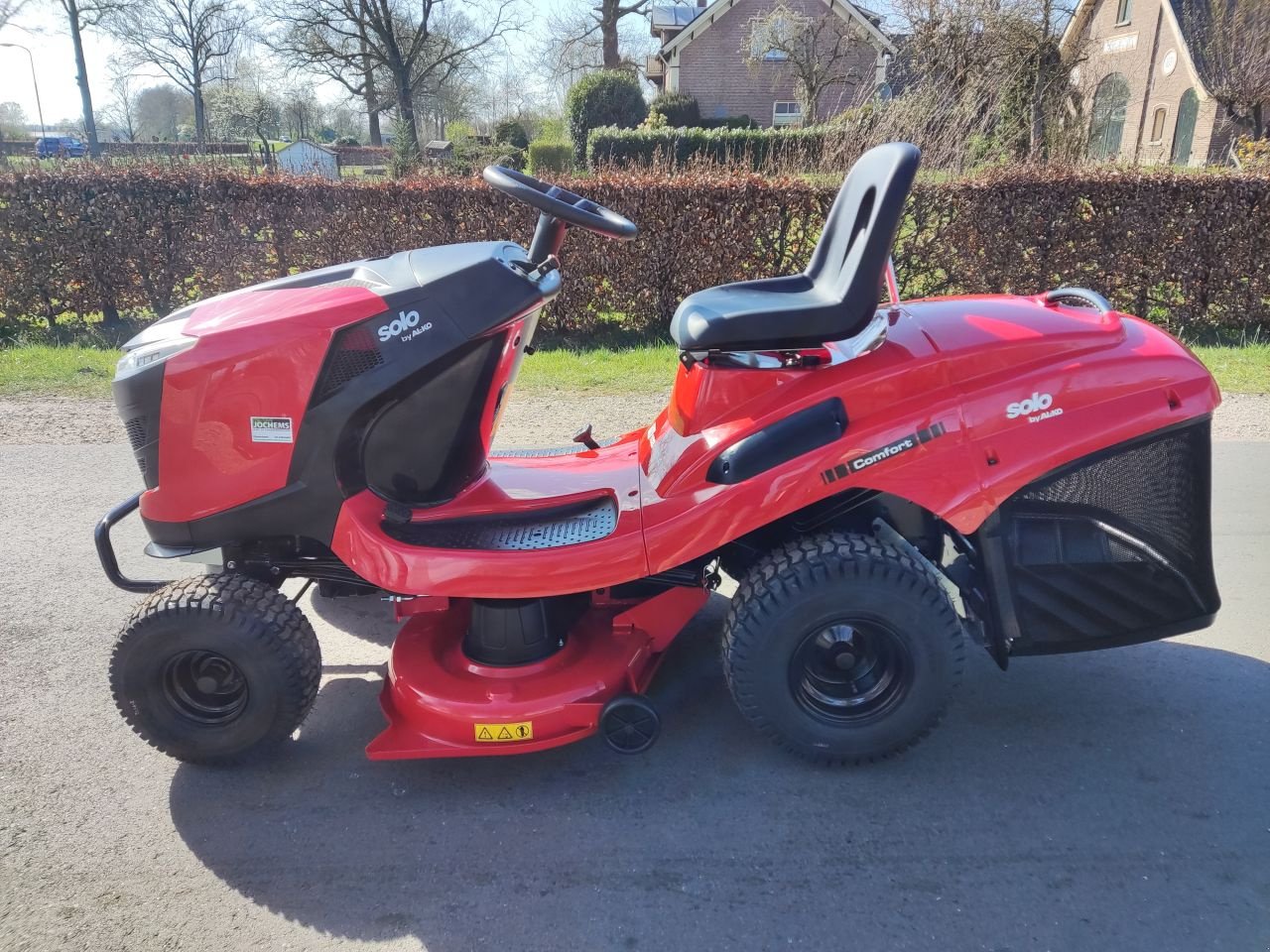 Sitzrasenmäher des Typs Sonstige Alko Powerline T18-1034 HDAV2, Neumaschine in Klarenbeek (Bild 1)