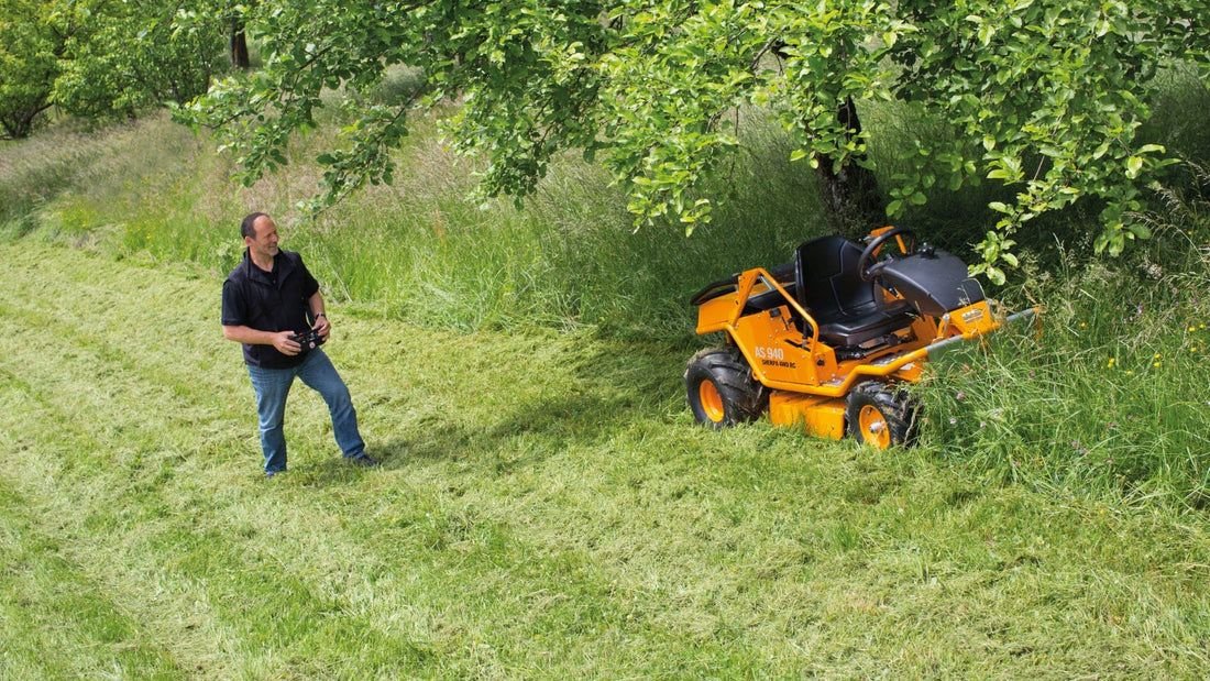 Sitzrasenmäher typu Sonstige Asalift 940 Sherpa 4WD RC, Gebrauchtmaschine w Klarenbeek (Zdjęcie 4)