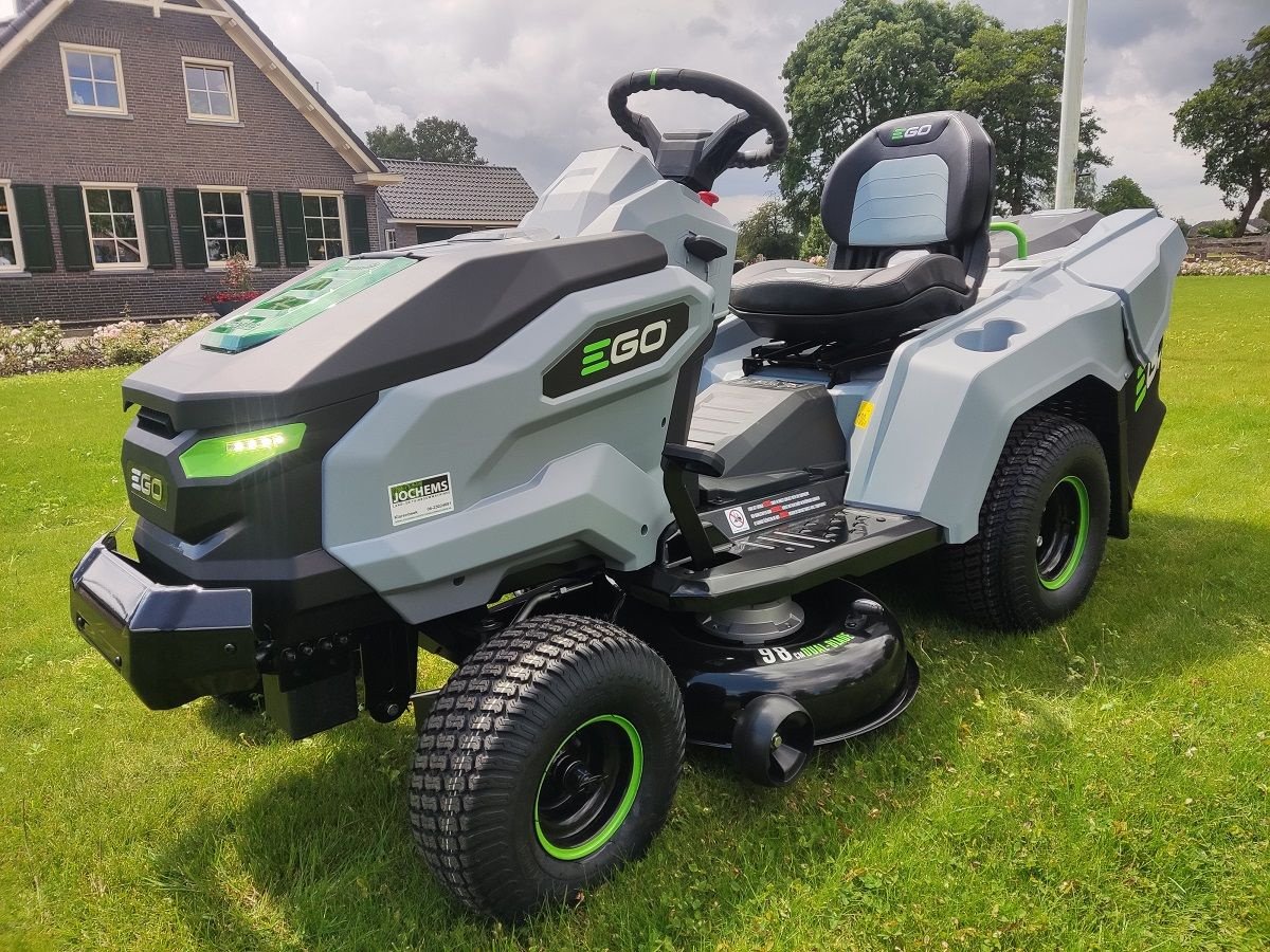 Sitzrasenmäher tip Sonstige EGO TR4201E / TR3801E/ ZT4201E-L, Gebrauchtmaschine in Klarenbeek (Poză 2)