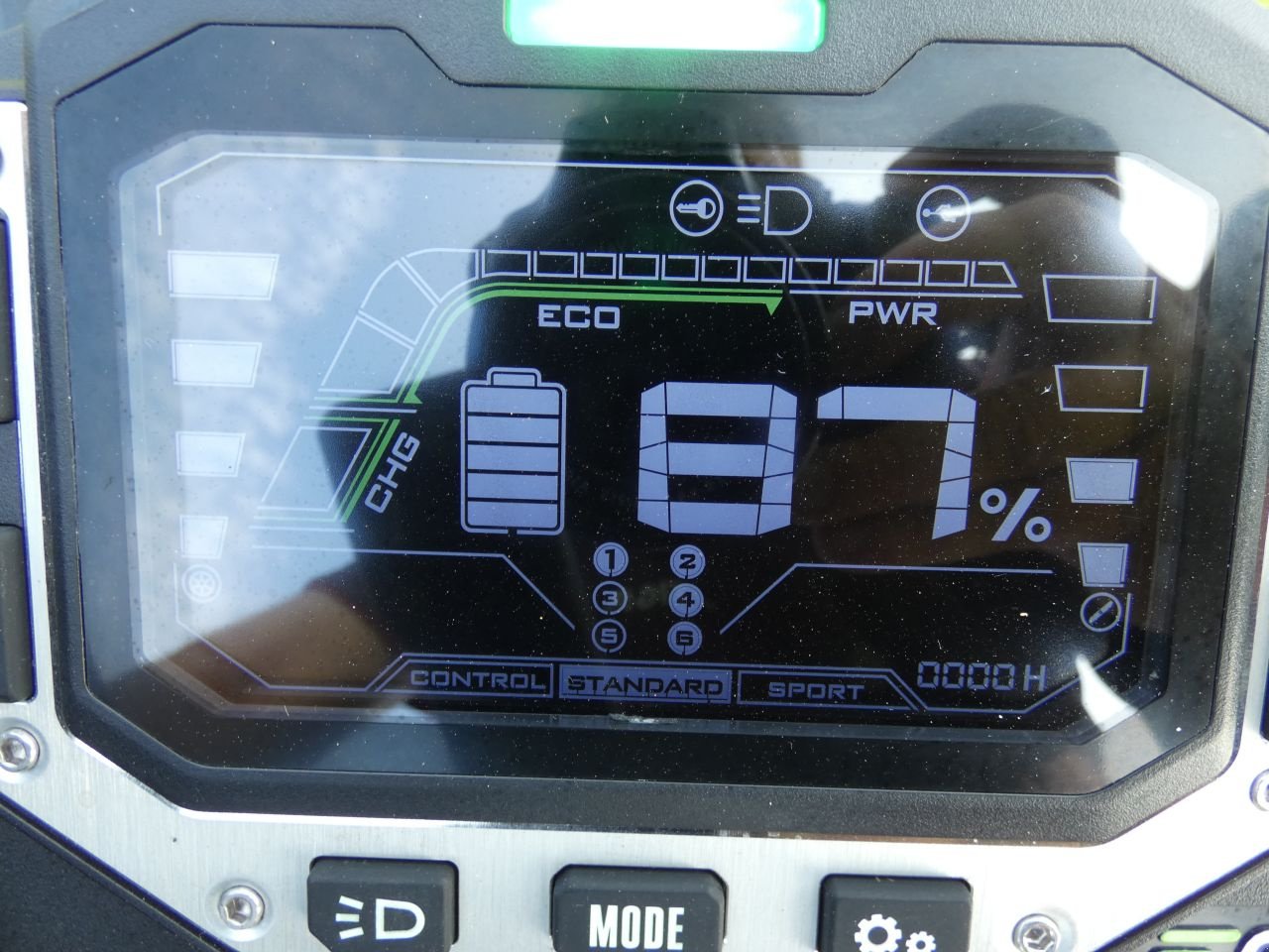 Sitzrasenmäher van het type Sonstige EGO ZTR6, Neumaschine in Klarenbeek (Foto 7)