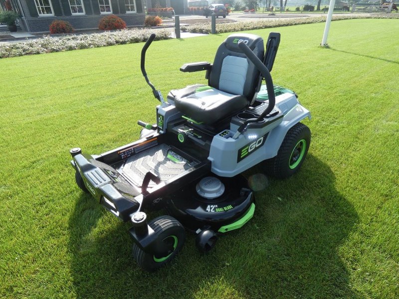 Sitzrasenmäher van het type Sonstige EGO ZTR6, Neumaschine in Klarenbeek (Foto 1)