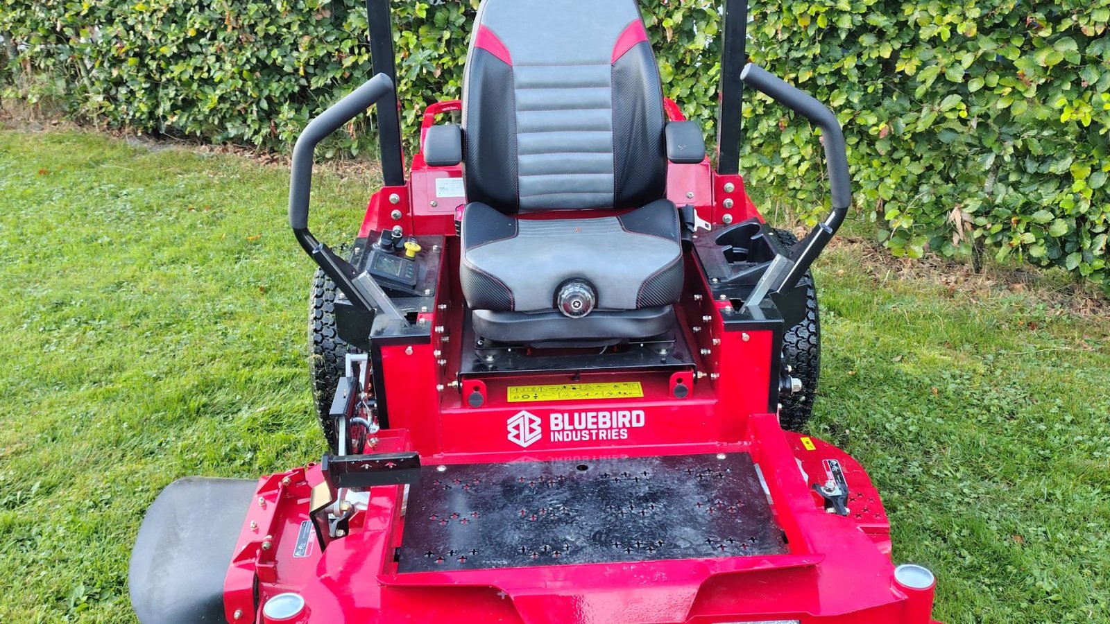 Sitzrasenmäher tip Sonstige Elektrisk Bluebird Zero-Turn, Gebrauchtmaschine in Ringe (Poză 1)