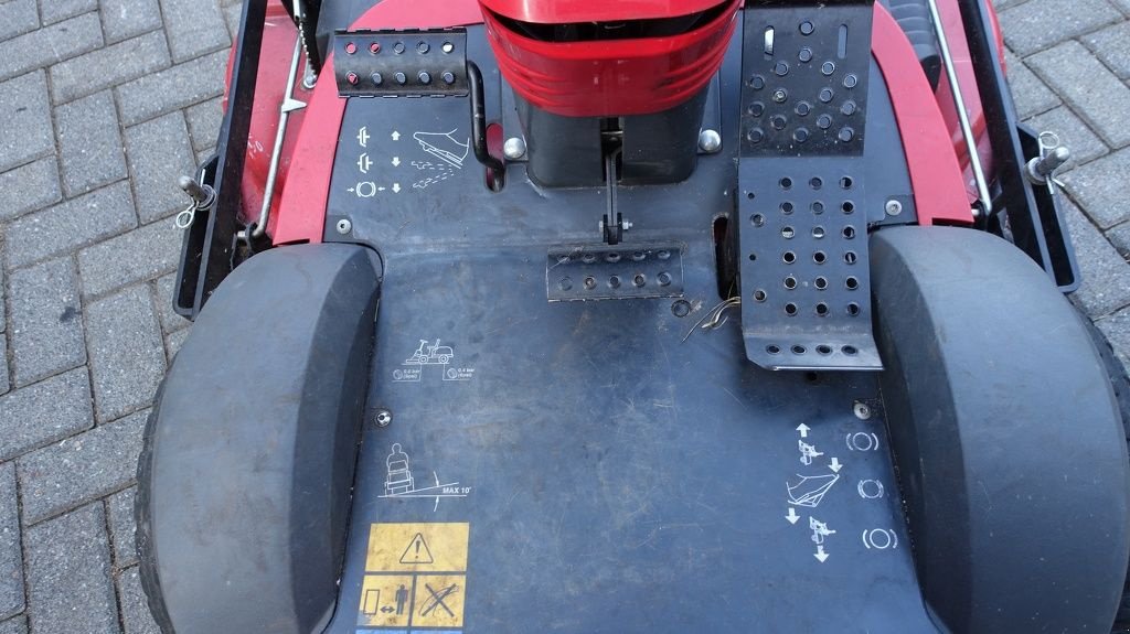 Sitzrasenmäher of the type Sonstige Mountfield 4135H Zitmaaier, Gebrauchtmaschine in IJsselmuiden (Picture 6)