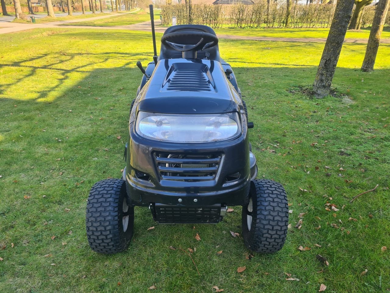 Sitzrasenmäher типа Sonstige MTD, Gebrauchtmaschine в Lierop (Фотография 2)