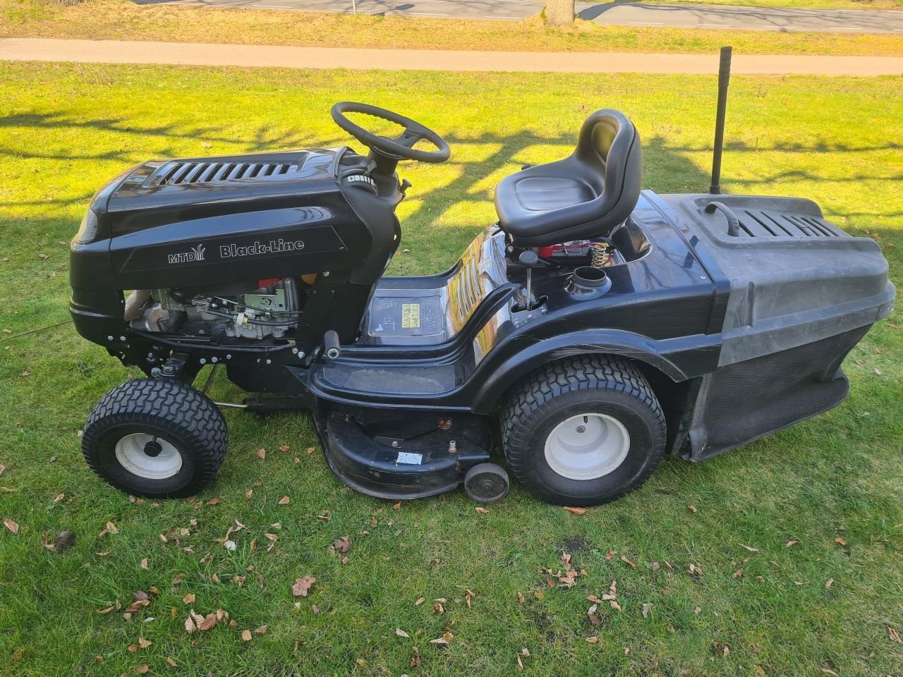 Sitzrasenmäher типа Sonstige MTD, Gebrauchtmaschine в Lierop (Фотография 9)
