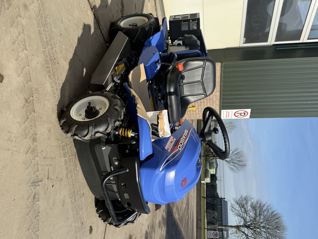 Sitzrasenmäher typu Sonstige Overige, Gebrauchtmaschine v Wadenoijen (Obrázek 2)