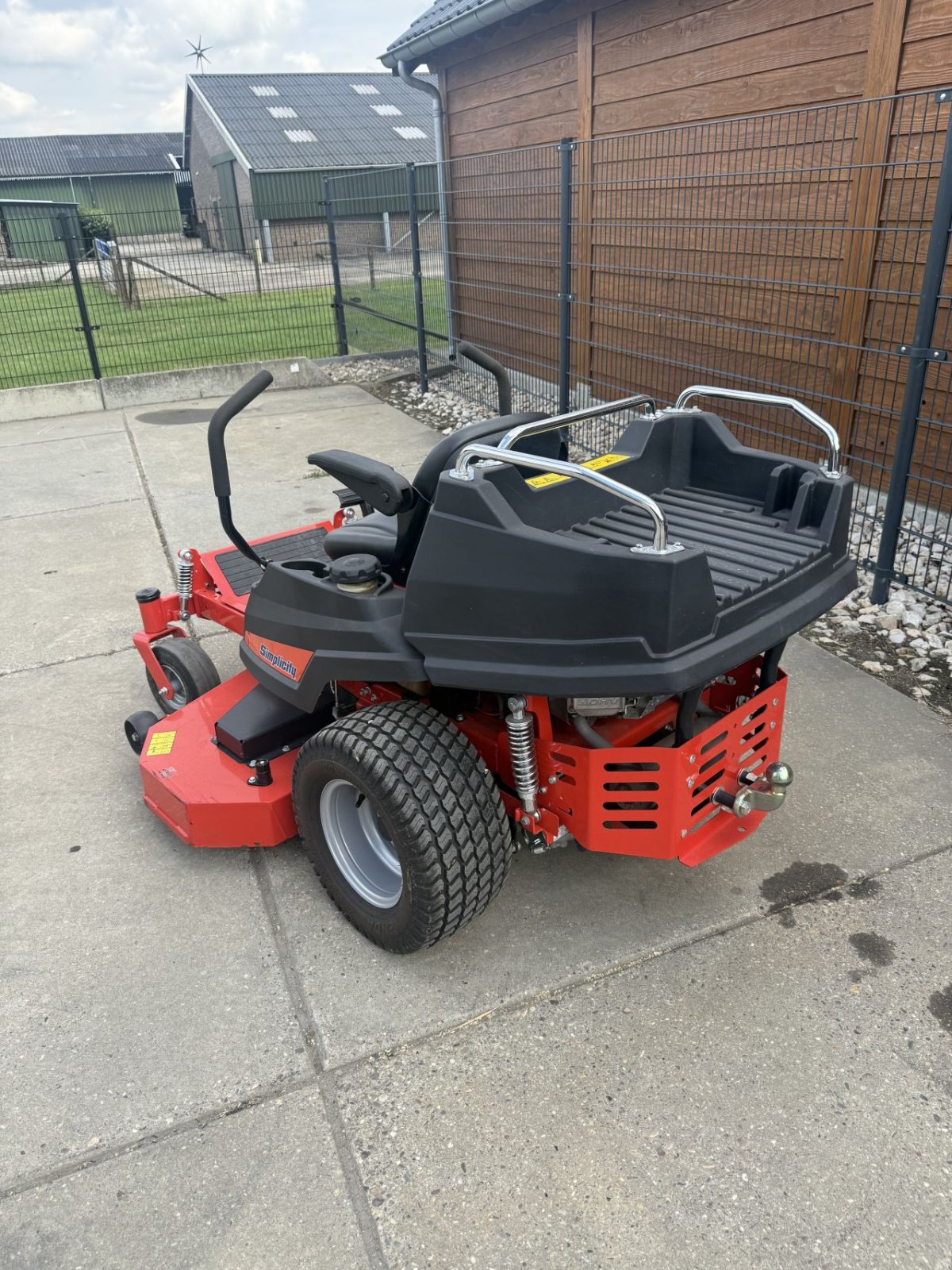 Sitzrasenmäher of the type Sonstige Overige, Gebrauchtmaschine in Wadenoijen (Picture 3)