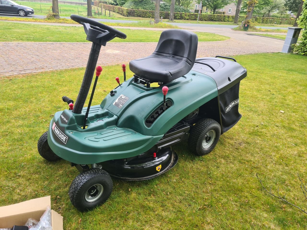 Sitzrasenmäher del tipo Sonstige Parkside, Gebrauchtmaschine en Lierop (Imagen 1)