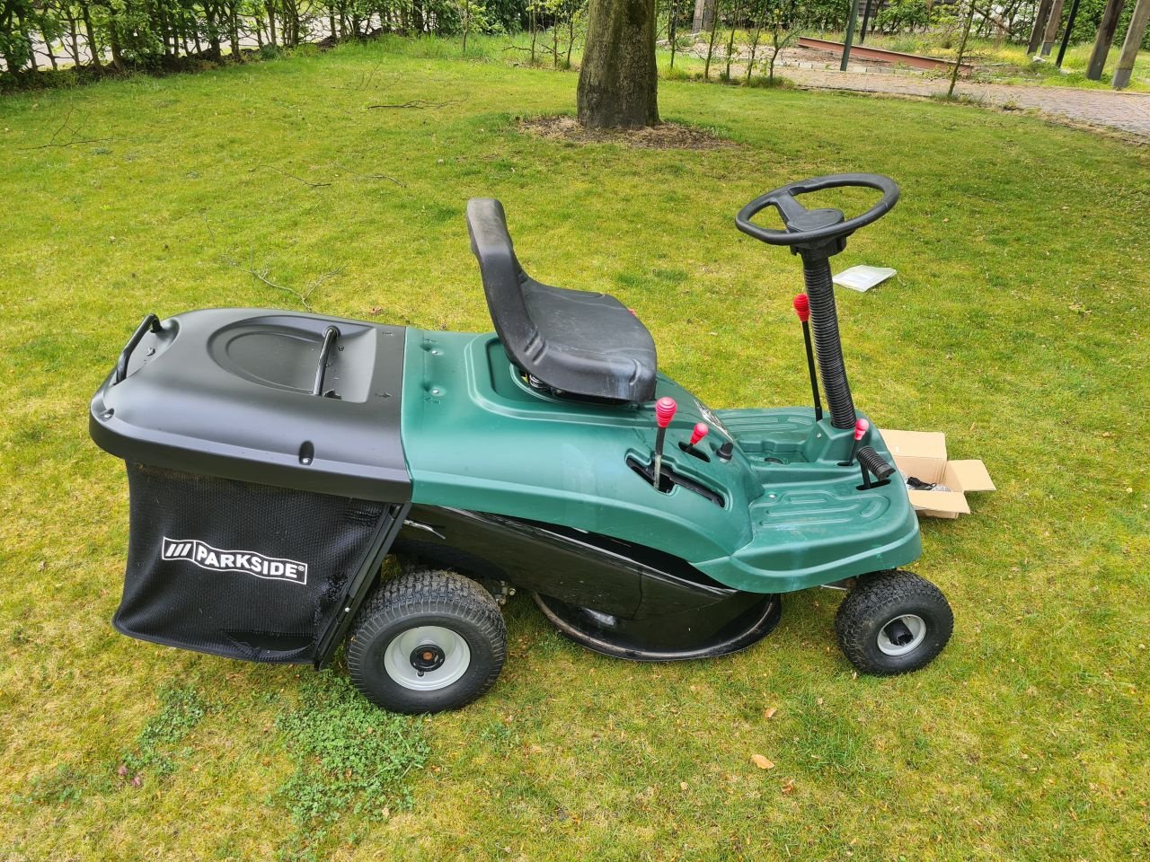 Sitzrasenmäher del tipo Sonstige Parkside, Gebrauchtmaschine en Lierop (Imagen 4)