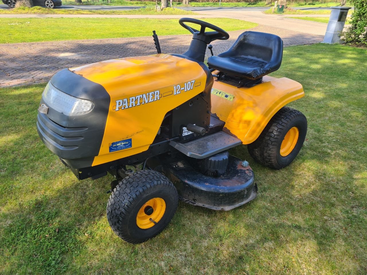 Sitzrasenmäher za tip Sonstige Partner, Gebrauchtmaschine u Lierop (Slika 1)