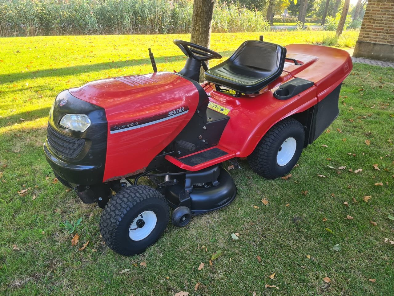 Sitzrasenmäher typu Sonstige Sentar, Gebrauchtmaschine v Lierop (Obrázek 1)