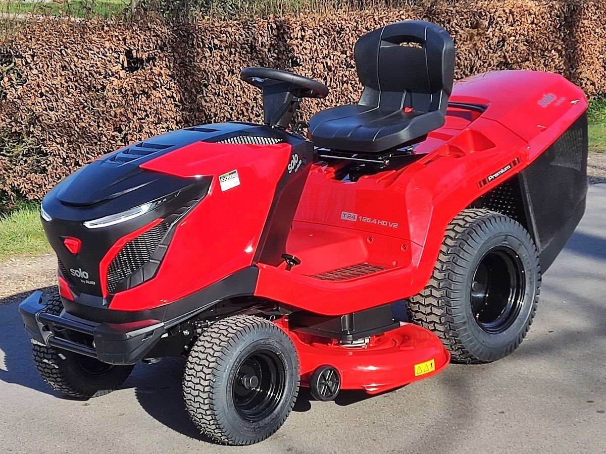 Sitzrasenmäher des Typs Sonstige SOLO (by AL-KO) T24-1254 HDV2SD, Neumaschine in Klarenbeek (Bild 1)