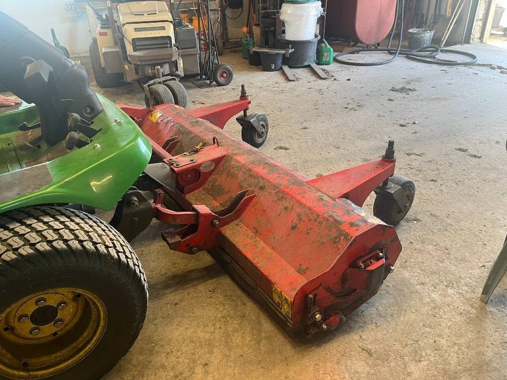 Sitzrasenmäher des Typs Sonstige Trimax F2K 185 FJ, Gebrauchtmaschine in Mern (Bild 2)