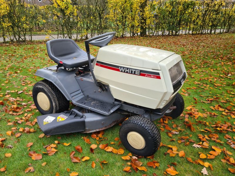 Sitzrasenmäher van het type Sonstige White, Gebrauchtmaschine in Lierop (Foto 1)