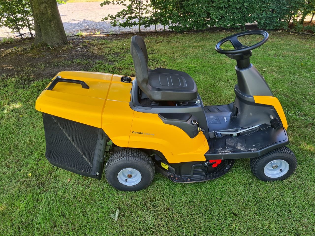 Sitzrasenmäher del tipo Stiga -, Gebrauchtmaschine In Lierop (Immagine 5)