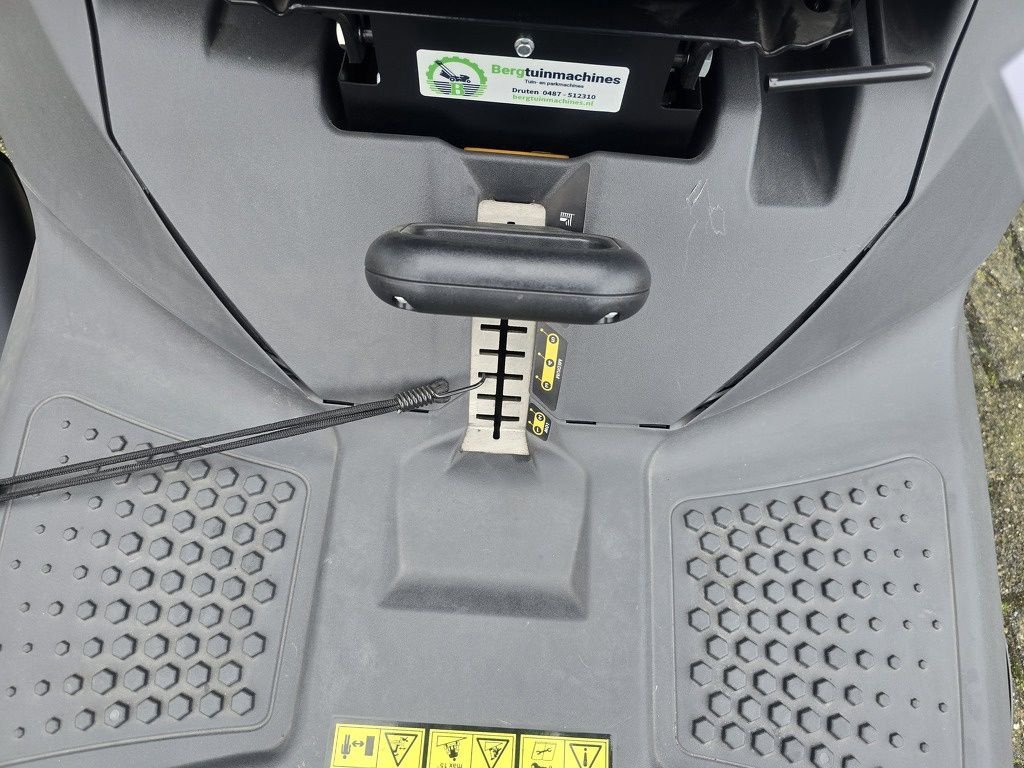 Sitzrasenmäher typu Stiga 500 E (DEMO), Gebrauchtmaschine v Druten (Obrázek 8)