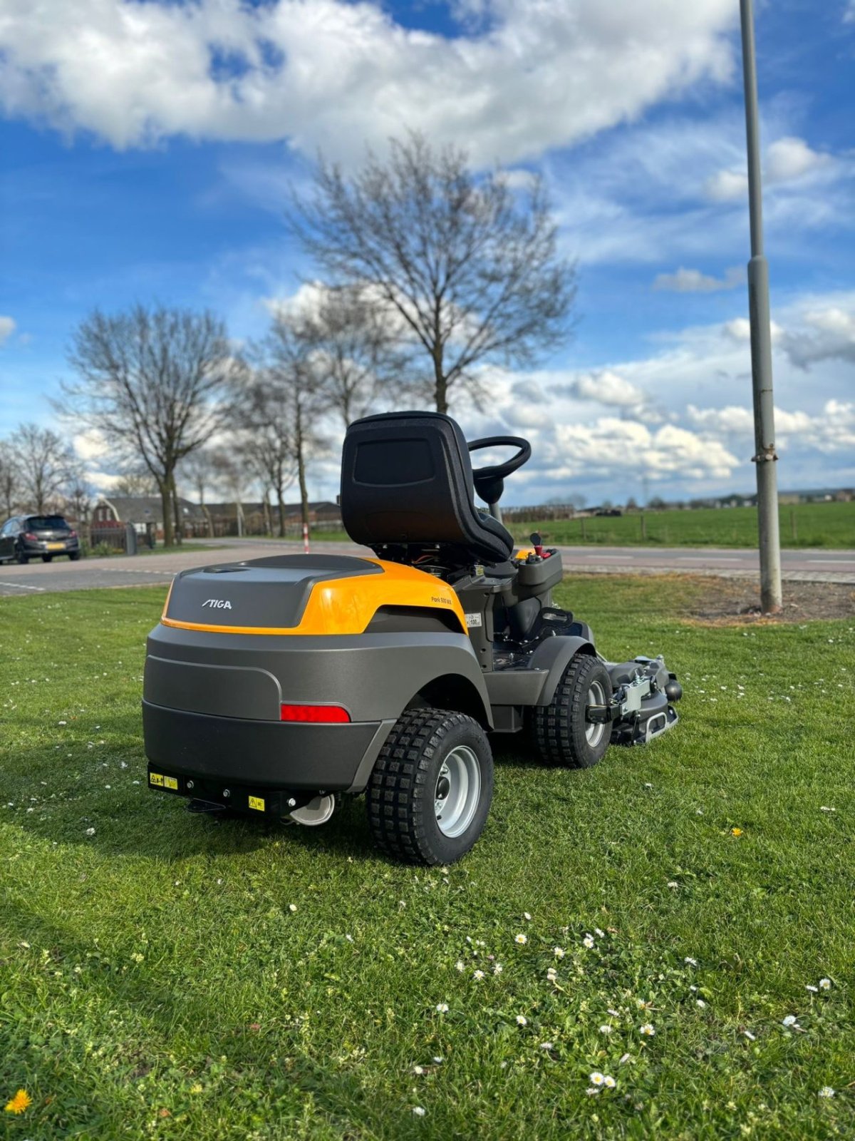 Sitzrasenmäher des Typs Stiga 500wx, Gebrauchtmaschine in Wadenoijen (Bild 2)